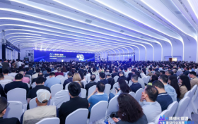 广联达亮相2025数字建筑峰会 以AI赋能全球建筑精细化管理