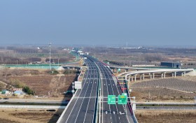 中交路建參建的滁合周高速建成通車